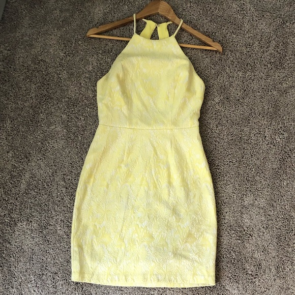 Spring Lace Dress ☀️ - Picture 2 of 6